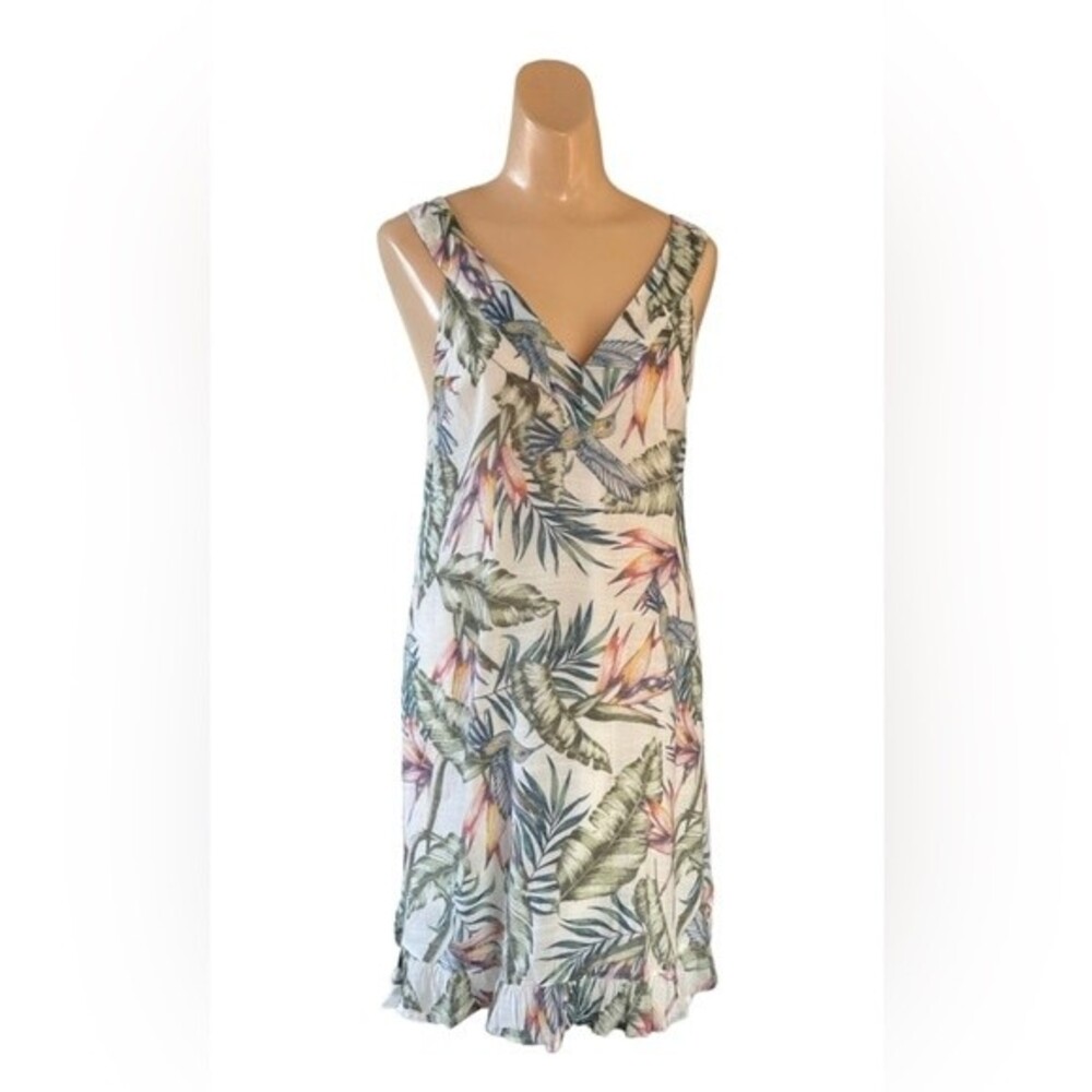 Divided V Neck Tropical Palm Dress Size 6